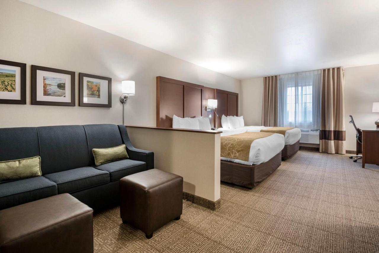 Comfort Suites At Par 4 Resort Waupaca Zewnętrze zdjęcie